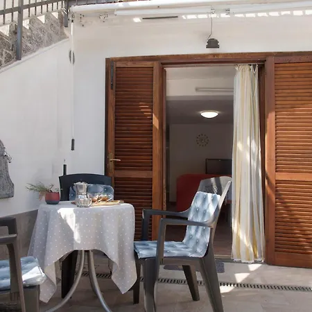 Apartment Casa Del Sole Lavena Ponte Tresa